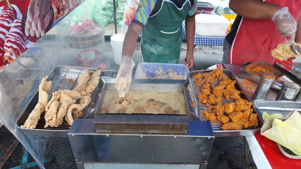 Pasar_Malam_Chenor04