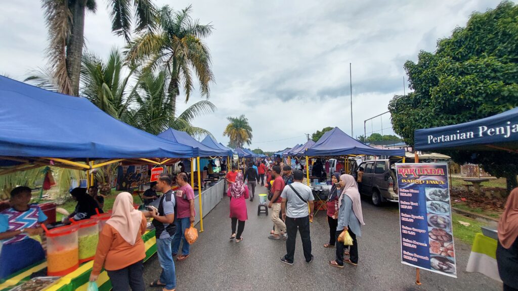 Pasar_Malam_Chenor06