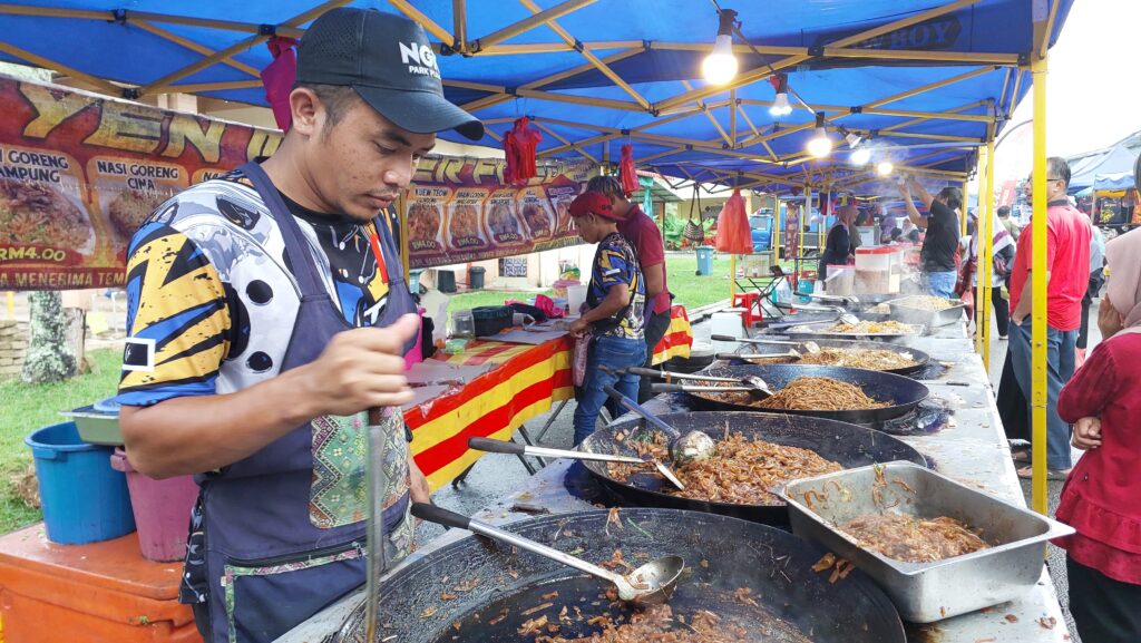 Pasar_Malam_Chenor16